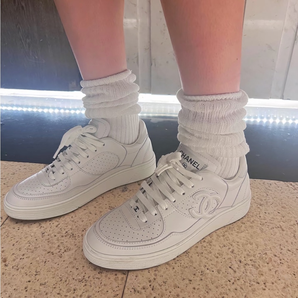 CHANEL White Sneaker